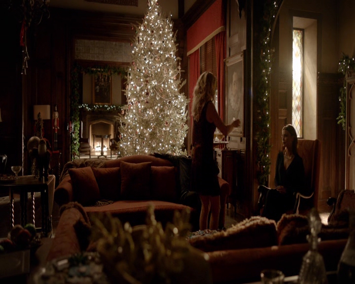 VampireDiaries-dot-nl_VVampireDiaries-dot-nl_VampireDiaries-8x07TheNextTimeIHurtSomebodyItCouldBeYou0328.jpg