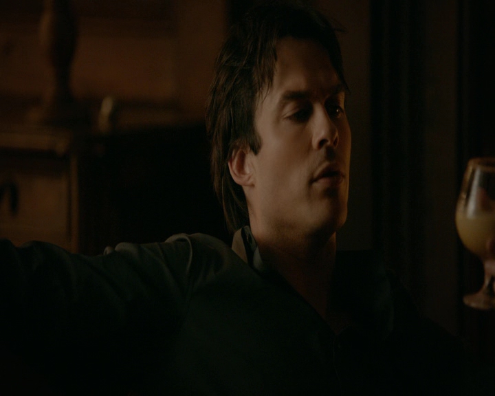 VampireDiaries-dot-nl_VVampireDiaries-dot-nl_VampireDiaries-8x07TheNextTimeIHurtSomebodyItCouldBeYou0335.jpg