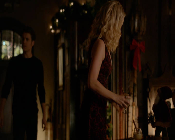 VampireDiaries-dot-nl_VVampireDiaries-dot-nl_VampireDiaries-8x07TheNextTimeIHurtSomebodyItCouldBeYou0338.jpg