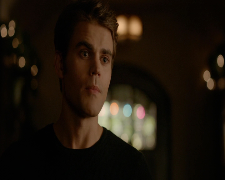 VampireDiaries-dot-nl_VVampireDiaries-dot-nl_VampireDiaries-8x07TheNextTimeIHurtSomebodyItCouldBeYou0350.jpg