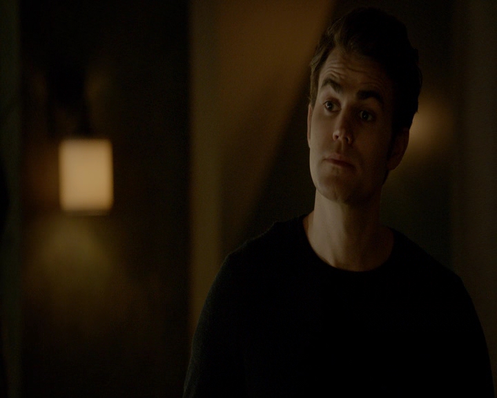 VampireDiaries-dot-nl_VVampireDiaries-dot-nl_VampireDiaries-8x07TheNextTimeIHurtSomebodyItCouldBeYou0393.jpg