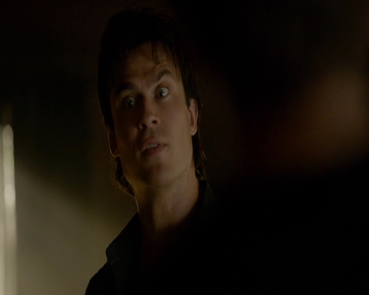 VampireDiaries-dot-nl_VVampireDiaries-dot-nl_VampireDiaries-8x07TheNextTimeIHurtSomebodyItCouldBeYou0395.jpg