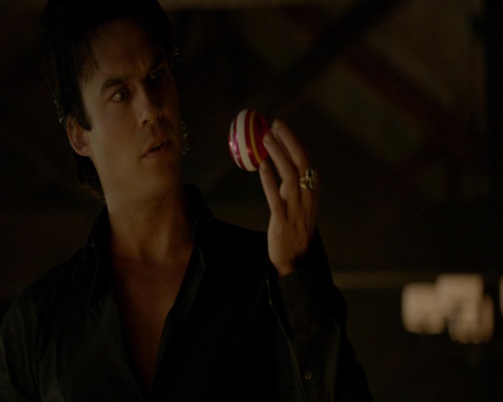 VampireDiaries-dot-nl_VVampireDiaries-dot-nl_VampireDiaries-8x07TheNextTimeIHurtSomebodyItCouldBeYou0406.jpg