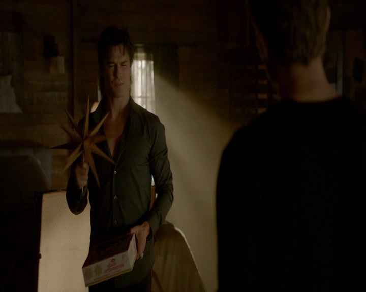 VampireDiaries-dot-nl_VVampireDiaries-dot-nl_VampireDiaries-8x07TheNextTimeIHurtSomebodyItCouldBeYou0426.jpg