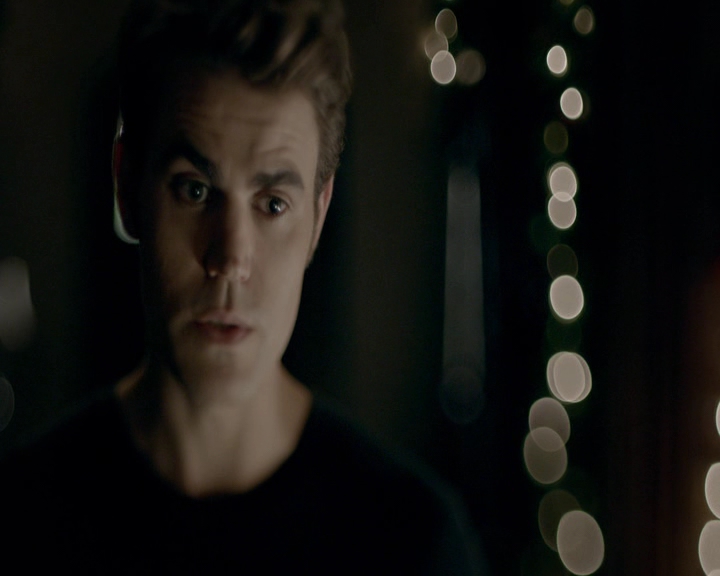 VampireDiaries-dot-nl_VVampireDiaries-dot-nl_VampireDiaries-8x07TheNextTimeIHurtSomebodyItCouldBeYou0526.jpg