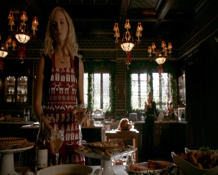 VampireDiaries-dot-nl_VVampireDiaries-dot-nl_VampireDiaries-8x07TheNextTimeIHurtSomebodyItCouldBeYou0549.jpg