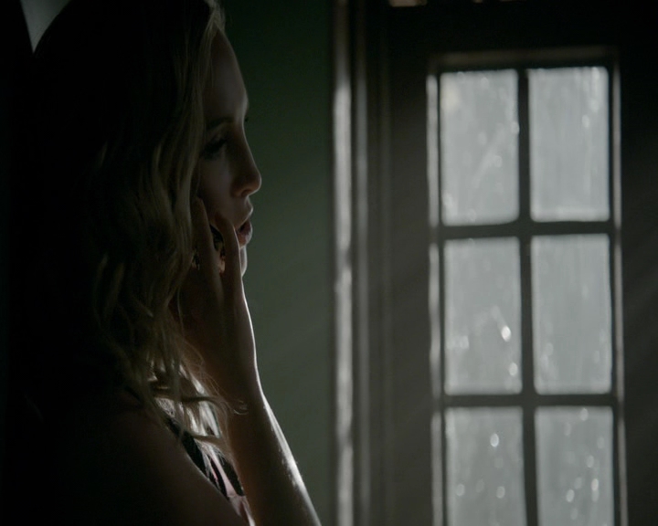 VampireDiaries-dot-nl_VVampireDiaries-dot-nl_VampireDiaries-8x07TheNextTimeIHurtSomebodyItCouldBeYou0655.jpg