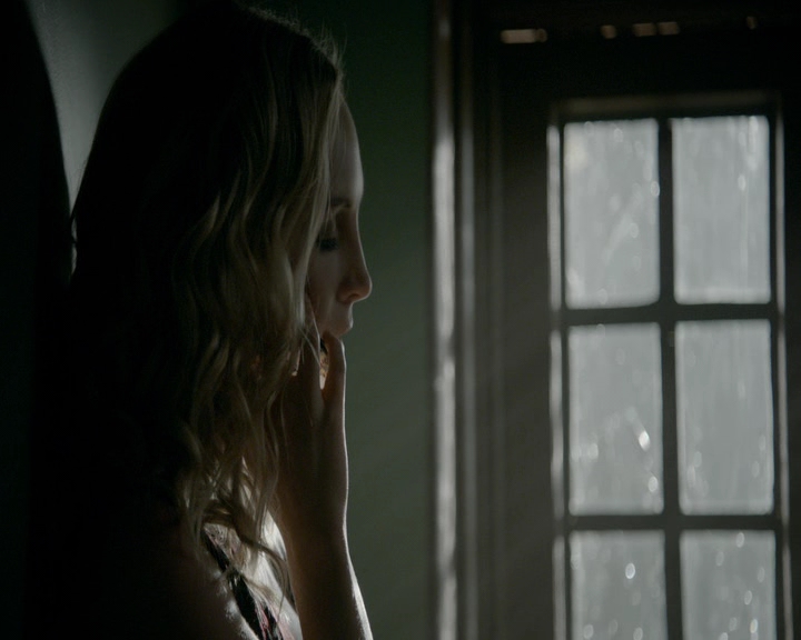 VampireDiaries-dot-nl_VVampireDiaries-dot-nl_VampireDiaries-8x07TheNextTimeIHurtSomebodyItCouldBeYou0656.jpg