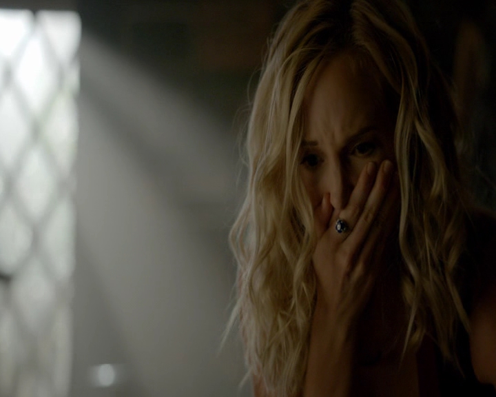 VampireDiaries-dot-nl_VVampireDiaries-dot-nl_VampireDiaries-8x07TheNextTimeIHurtSomebodyItCouldBeYou0686.jpg