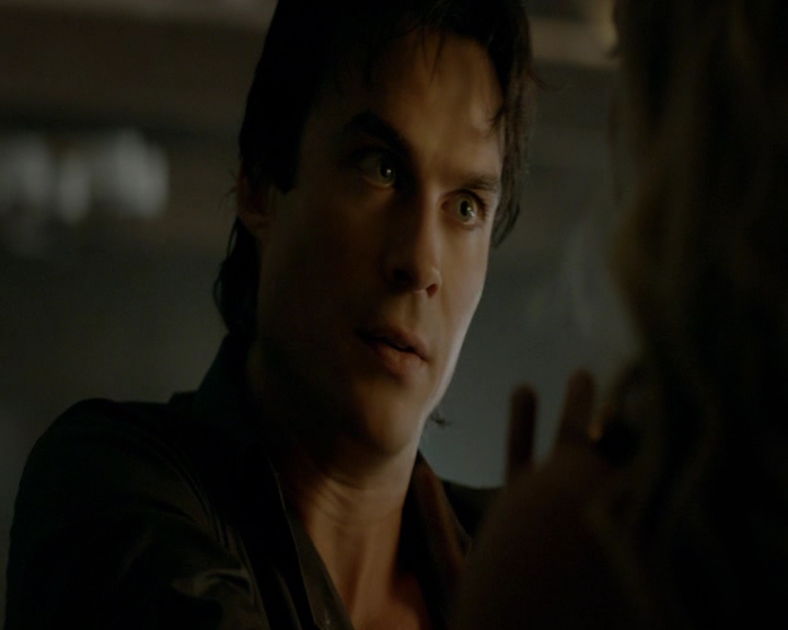 VampireDiaries-dot-nl_VVampireDiaries-dot-nl_VampireDiaries-8x07TheNextTimeIHurtSomebodyItCouldBeYou0702.jpg