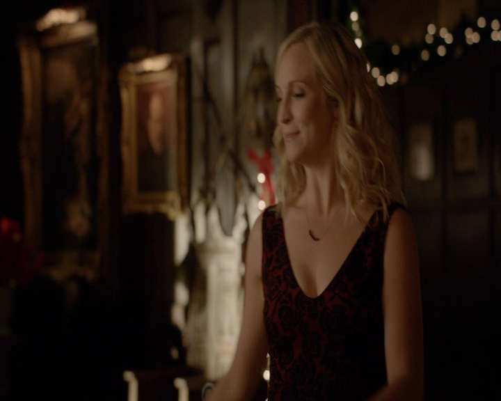 VampireDiaries-dot-nl_VVampireDiaries-dot-nl_VampireDiaries-8x07TheNextTimeIHurtSomebodyItCouldBeYou0784.jpg