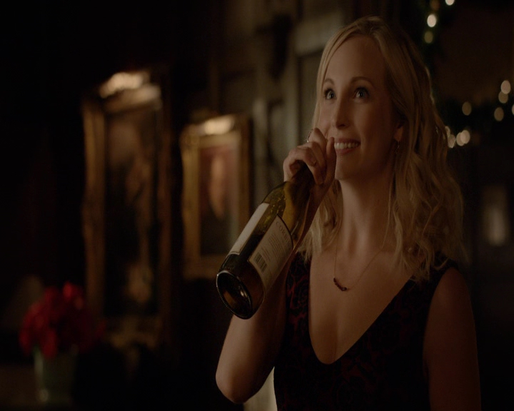 VampireDiaries-dot-nl_VVampireDiaries-dot-nl_VampireDiaries-8x07TheNextTimeIHurtSomebodyItCouldBeYou0786.jpg