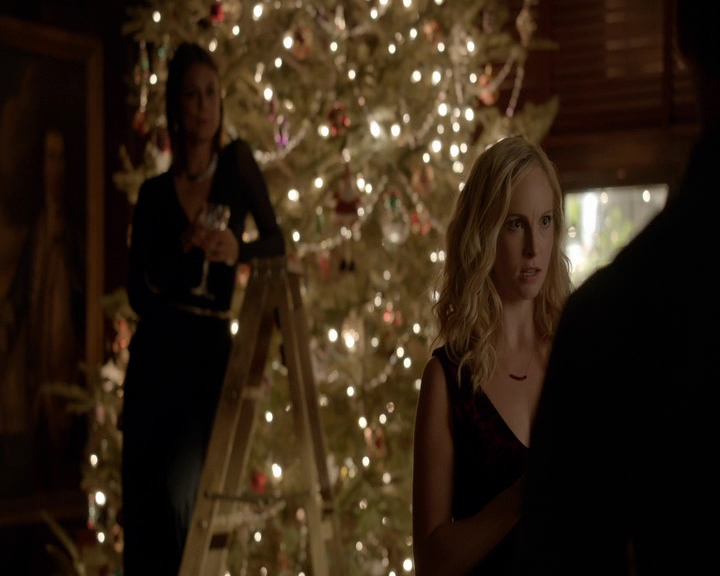 VampireDiaries-dot-nl_VVampireDiaries-dot-nl_VampireDiaries-8x07TheNextTimeIHurtSomebodyItCouldBeYou0792.jpg