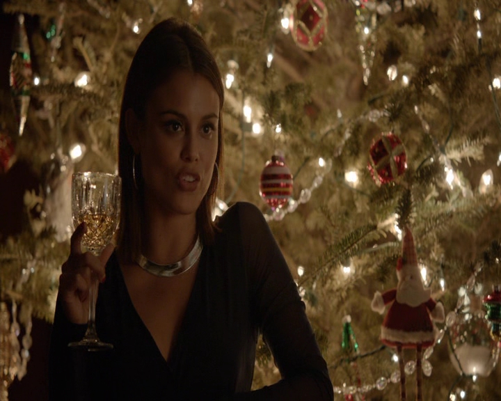 VampireDiaries-dot-nl_VVampireDiaries-dot-nl_VampireDiaries-8x07TheNextTimeIHurtSomebodyItCouldBeYou0805.jpg