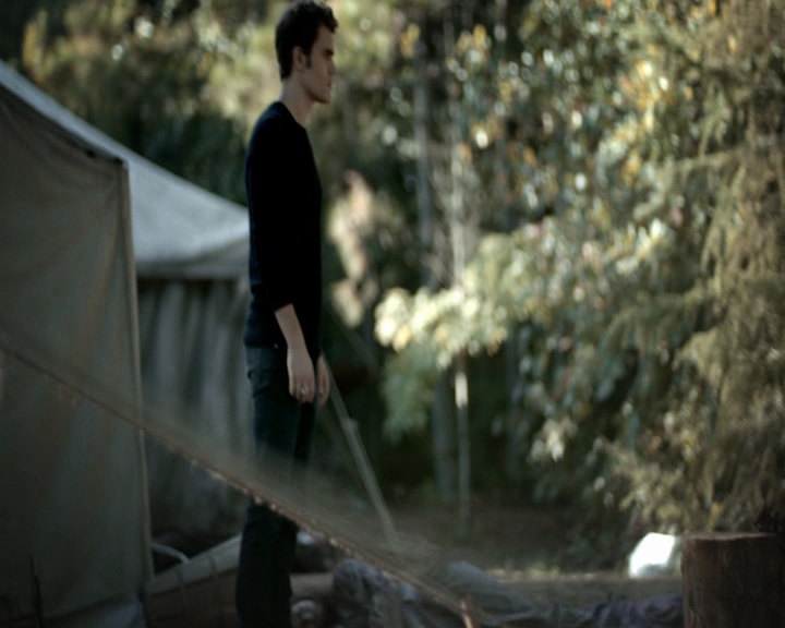 VampireDiaries-dot-nl_VVampireDiaries-dot-nl_VampireDiaries-8x07TheNextTimeIHurtSomebodyItCouldBeYou0857.jpg