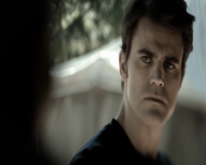 VampireDiaries-dot-nl_VVampireDiaries-dot-nl_VampireDiaries-8x07TheNextTimeIHurtSomebodyItCouldBeYou0884.jpg