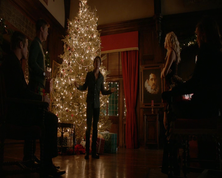 VampireDiaries-dot-nl_VVampireDiaries-dot-nl_VampireDiaries-8x07TheNextTimeIHurtSomebodyItCouldBeYou0936.jpg