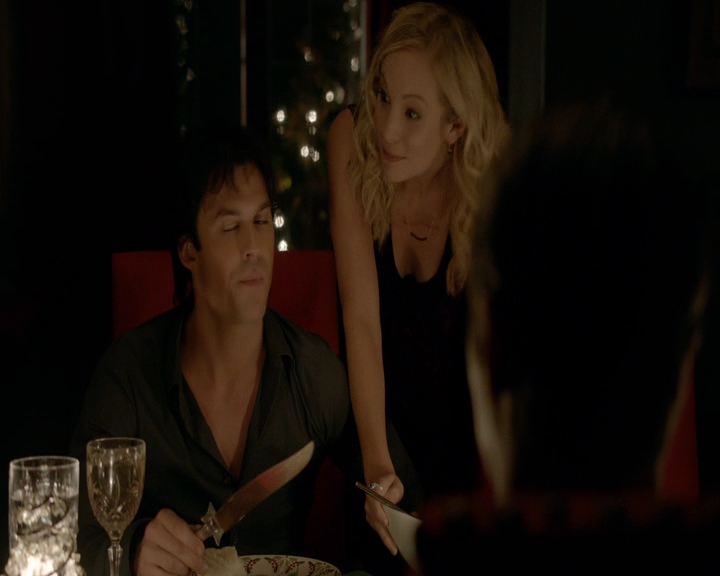 VampireDiaries-dot-nl_VVampireDiaries-dot-nl_VampireDiaries-8x07TheNextTimeIHurtSomebodyItCouldBeYou1064.jpg