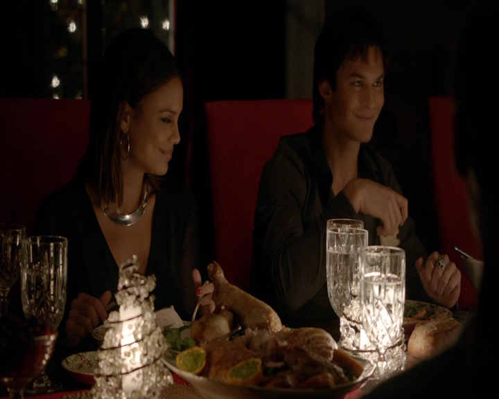 VampireDiaries-dot-nl_VVampireDiaries-dot-nl_VampireDiaries-8x07TheNextTimeIHurtSomebodyItCouldBeYou1077.jpg