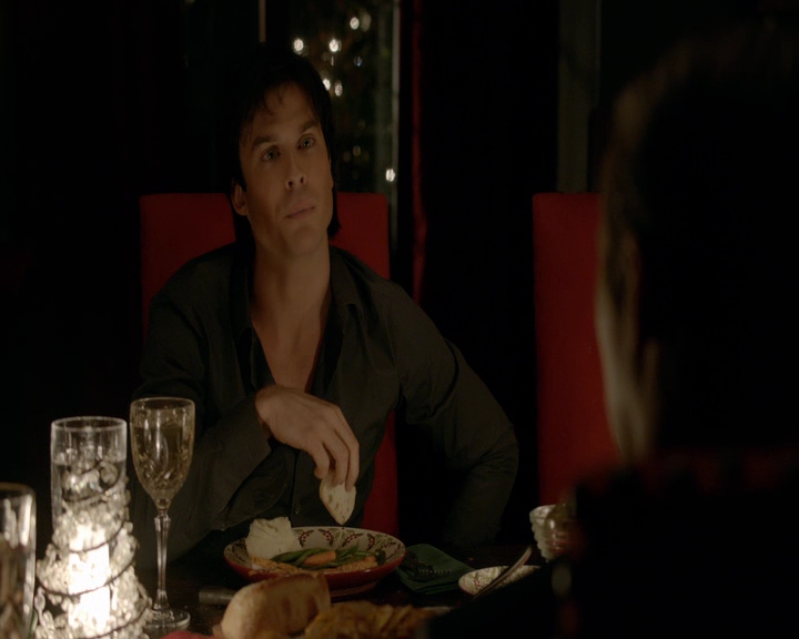 VampireDiaries-dot-nl_VVampireDiaries-dot-nl_VampireDiaries-8x07TheNextTimeIHurtSomebodyItCouldBeYou1083.jpg