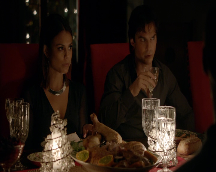 VampireDiaries-dot-nl_VVampireDiaries-dot-nl_VampireDiaries-8x07TheNextTimeIHurtSomebodyItCouldBeYou1103.jpg