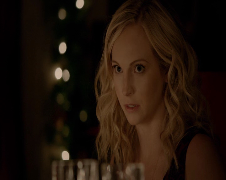 VampireDiaries-dot-nl_VVampireDiaries-dot-nl_VampireDiaries-8x07TheNextTimeIHurtSomebodyItCouldBeYou1121.jpg