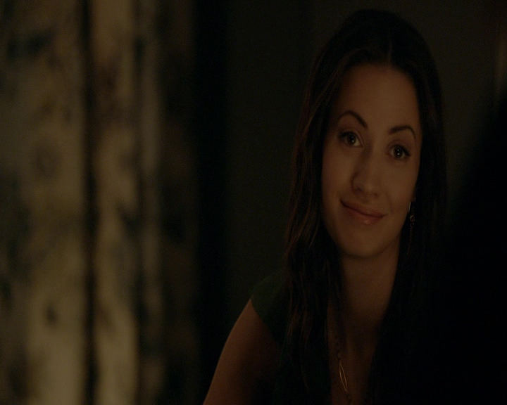 VampireDiaries-dot-nl_VVampireDiaries-dot-nl_VampireDiaries-8x07TheNextTimeIHurtSomebodyItCouldBeYou1193.jpg