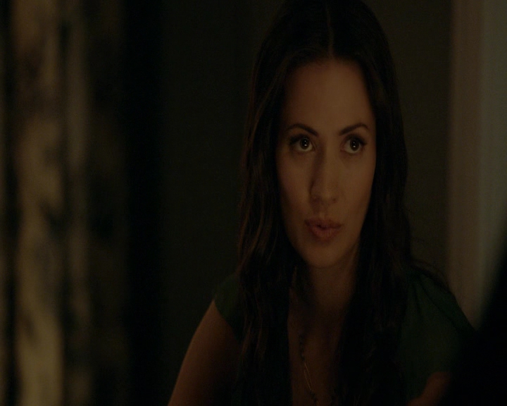 VampireDiaries-dot-nl_VVampireDiaries-dot-nl_VampireDiaries-8x07TheNextTimeIHurtSomebodyItCouldBeYou1198.jpg