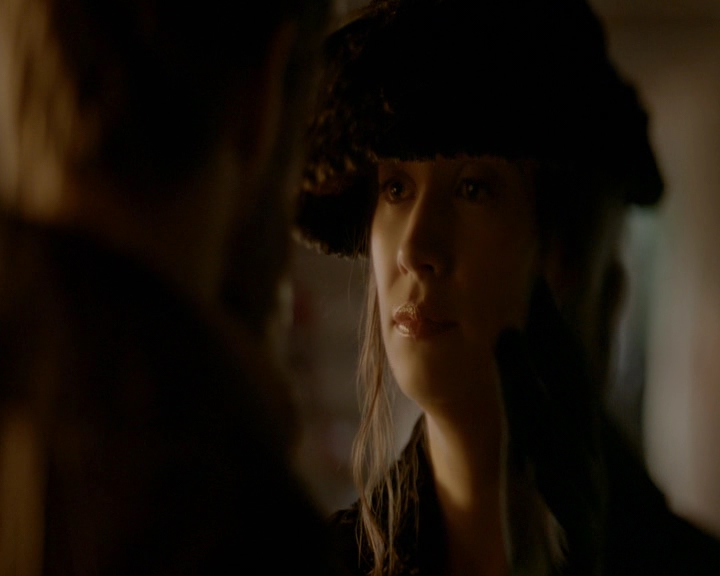 VampireDiaries-dot-nl_VVampireDiaries-dot-nl_VampireDiaries-8x07TheNextTimeIHurtSomebodyItCouldBeYou1283.jpg