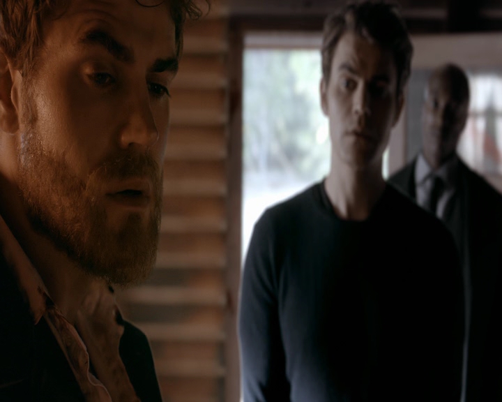 VampireDiaries-dot-nl_VVampireDiaries-dot-nl_VampireDiaries-8x07TheNextTimeIHurtSomebodyItCouldBeYou1377.jpg