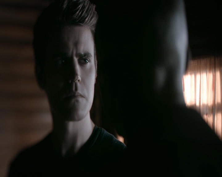 VampireDiaries-dot-nl_VVampireDiaries-dot-nl_VampireDiaries-8x07TheNextTimeIHurtSomebodyItCouldBeYou1409.jpg