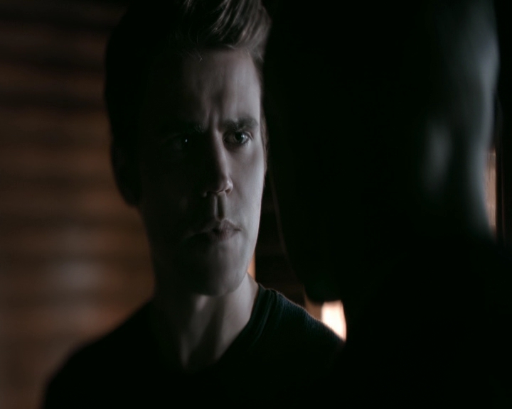 VampireDiaries-dot-nl_VVampireDiaries-dot-nl_VampireDiaries-8x07TheNextTimeIHurtSomebodyItCouldBeYou1418.jpg