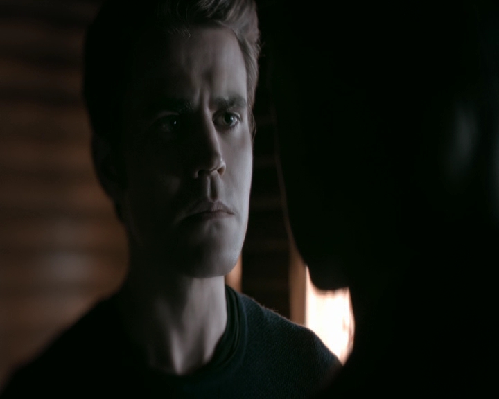 VampireDiaries-dot-nl_VVampireDiaries-dot-nl_VampireDiaries-8x07TheNextTimeIHurtSomebodyItCouldBeYou1420.jpg