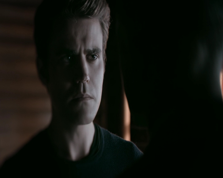 VampireDiaries-dot-nl_VVampireDiaries-dot-nl_VampireDiaries-8x07TheNextTimeIHurtSomebodyItCouldBeYou1426.jpg