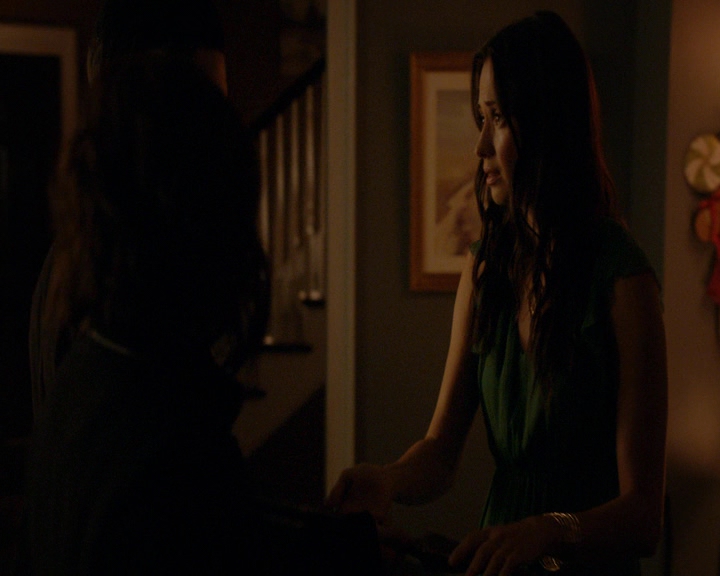 VampireDiaries-dot-nl_VVampireDiaries-dot-nl_VampireDiaries-8x07TheNextTimeIHurtSomebodyItCouldBeYou1485.jpg