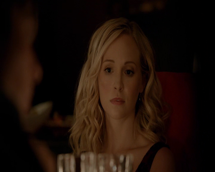 VampireDiaries-dot-nl_VVampireDiaries-dot-nl_VampireDiaries-8x07TheNextTimeIHurtSomebodyItCouldBeYou1531.jpg