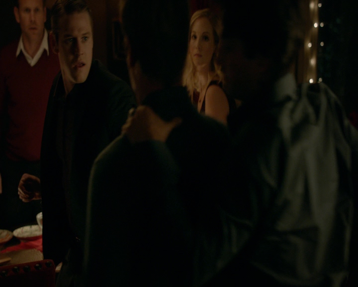 VampireDiaries-dot-nl_VVampireDiaries-dot-nl_VampireDiaries-8x07TheNextTimeIHurtSomebodyItCouldBeYou1550.jpg