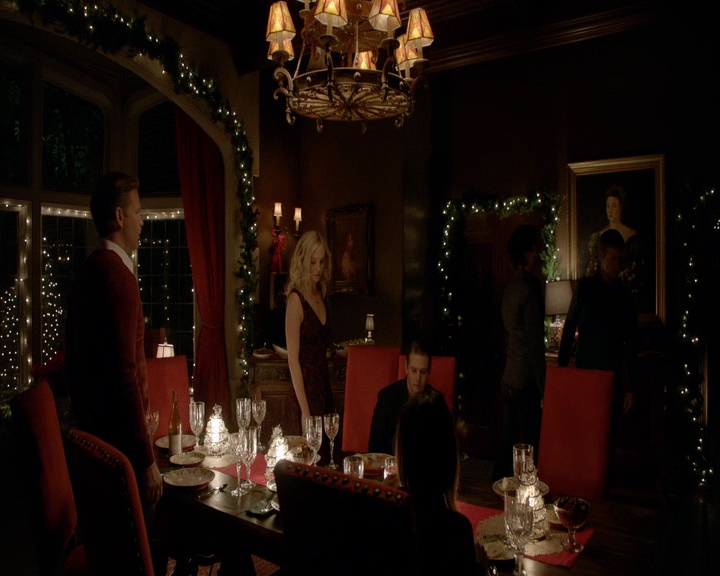 VampireDiaries-dot-nl_VVampireDiaries-dot-nl_VampireDiaries-8x07TheNextTimeIHurtSomebodyItCouldBeYou1591.jpg