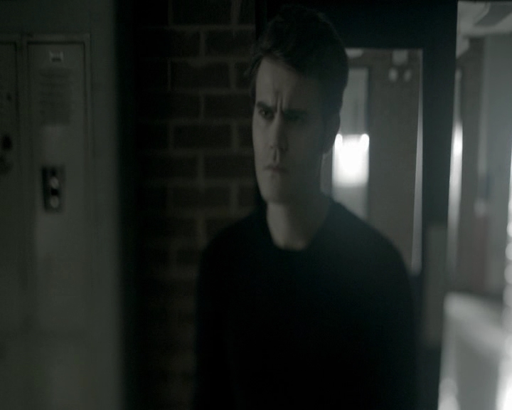 VampireDiaries-dot-nl_VVampireDiaries-dot-nl_VampireDiaries-8x07TheNextTimeIHurtSomebodyItCouldBeYou1667.jpg