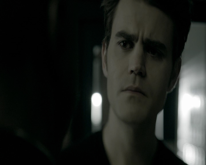 VampireDiaries-dot-nl_VVampireDiaries-dot-nl_VampireDiaries-8x07TheNextTimeIHurtSomebodyItCouldBeYou1679.jpg