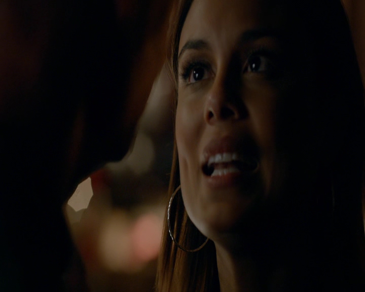 VampireDiaries-dot-nl_VVampireDiaries-dot-nl_VampireDiaries-8x07TheNextTimeIHurtSomebodyItCouldBeYou1695.jpg