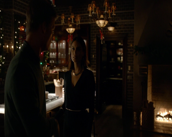 VampireDiaries-dot-nl_VVampireDiaries-dot-nl_VampireDiaries-8x07TheNextTimeIHurtSomebodyItCouldBeYou1708.jpg