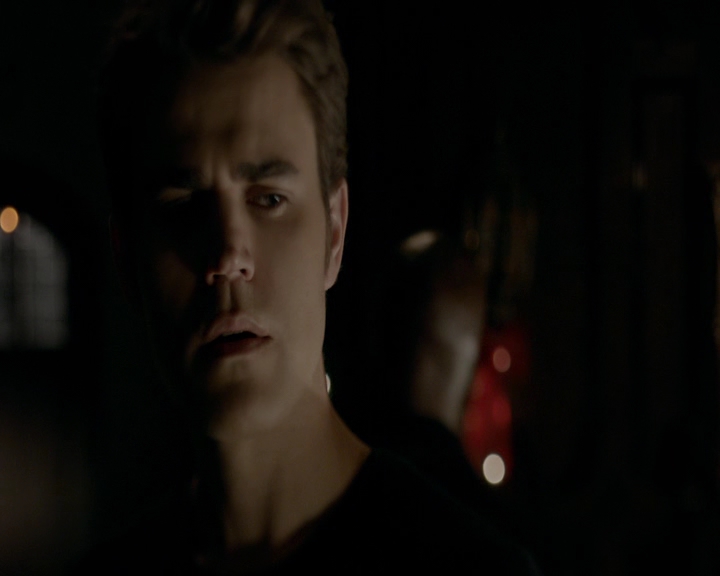 VampireDiaries-dot-nl_VVampireDiaries-dot-nl_VampireDiaries-8x07TheNextTimeIHurtSomebodyItCouldBeYou1763.jpg