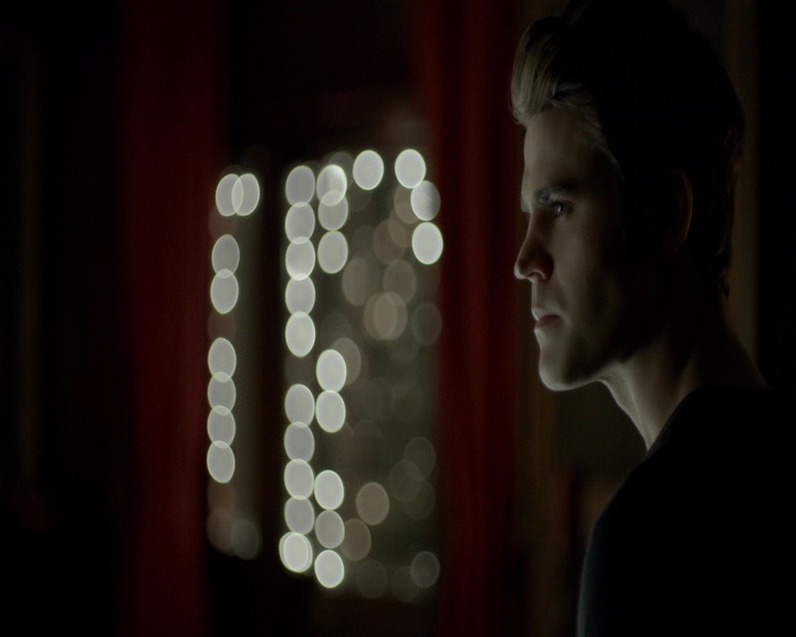 VampireDiaries-dot-nl_VVampireDiaries-dot-nl_VampireDiaries-8x07TheNextTimeIHurtSomebodyItCouldBeYou1767.jpg