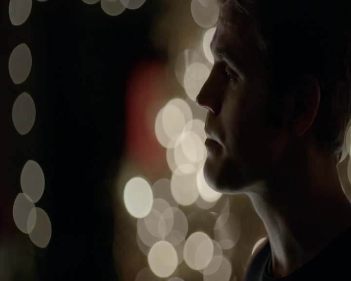 VampireDiaries-dot-nl_VVampireDiaries-dot-nl_VampireDiaries-8x07TheNextTimeIHurtSomebodyItCouldBeYou1790.jpg