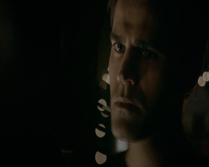 VampireDiaries-dot-nl_VVampireDiaries-dot-nl_VampireDiaries-8x07TheNextTimeIHurtSomebodyItCouldBeYou1823.jpg