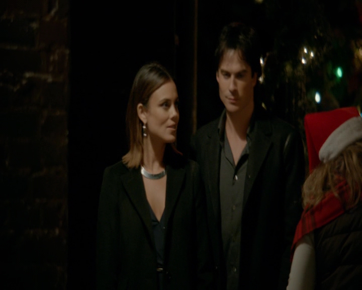 VampireDiaries-dot-nl_VVampireDiaries-dot-nl_VampireDiaries-8x07TheNextTimeIHurtSomebodyItCouldBeYou1840.jpg