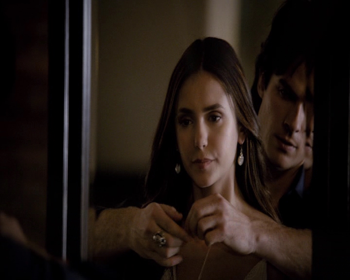 VampireDiaries-dot-nl_VVampireDiaries-dot-nl_VampireDiaries-8x07TheNextTimeIHurtSomebodyItCouldBeYou1880.jpg