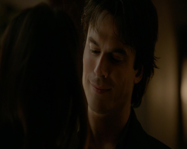 VampireDiaries-dot-nl_VVampireDiaries-dot-nl_VampireDiaries-8x07TheNextTimeIHurtSomebodyItCouldBeYou1902.jpg