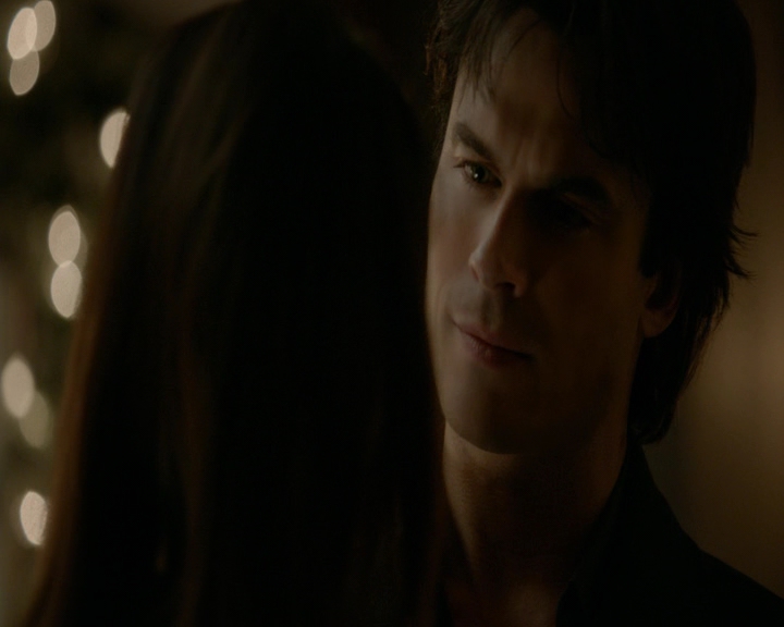 VampireDiaries-dot-nl_VVampireDiaries-dot-nl_VampireDiaries-8x07TheNextTimeIHurtSomebodyItCouldBeYou1906.jpg